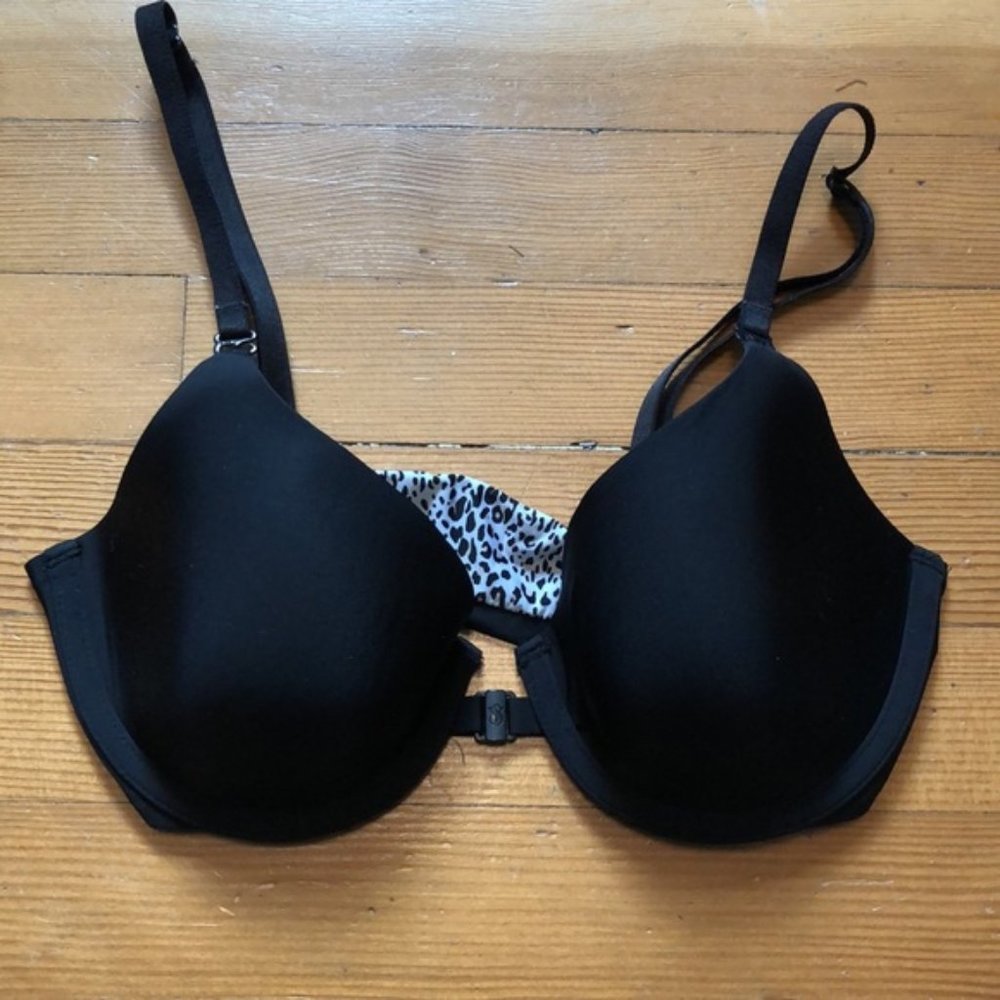 Victoria Secret reversible front clasp 30B